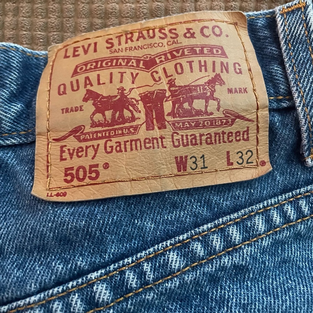 💥 Men's Levi's 505's 💥 31x32